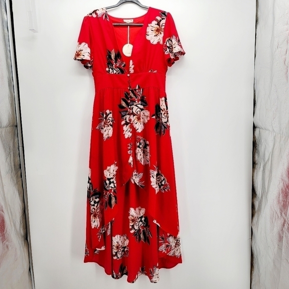 Promesa Dresses & Skirts - NWT Promesa Floral High Low